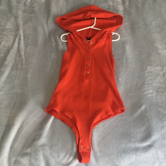 Hoodied body suit - Picture 1 of 3